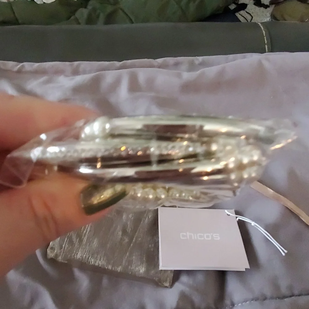 NEW Chico's 30 YEAR bracelet